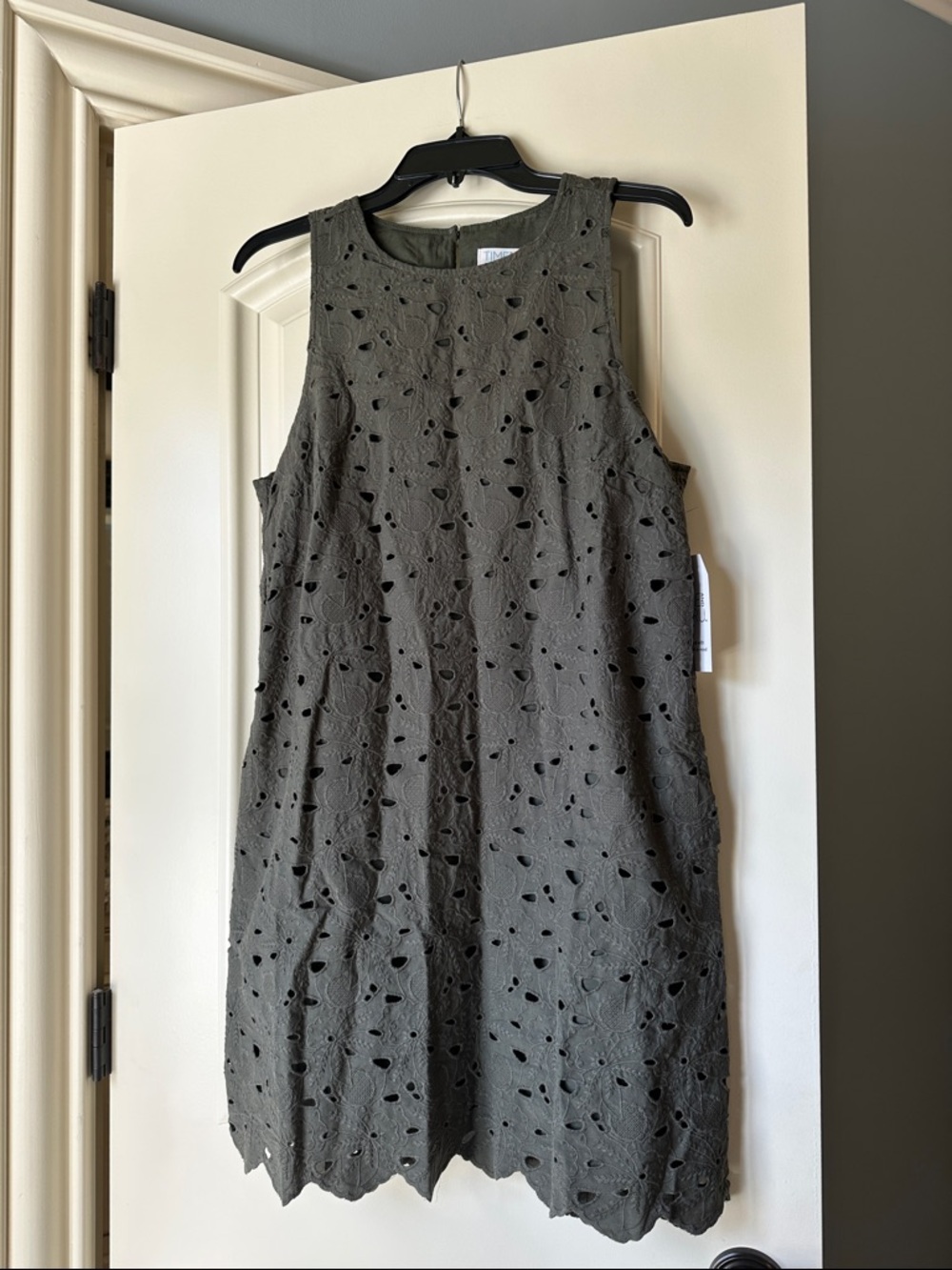 NWT Time and Tru Eyelet Sleeveless Mini Shift Dress